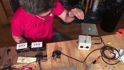 MAKE teaches you how to build a theremin